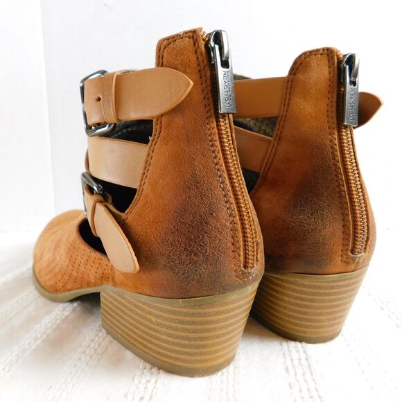 Kenneth Cole Reaction Raw Luck Women’s Suede Ankle Boots 7.5 Rear Zip Toffee EUC - Picture 7 of 12